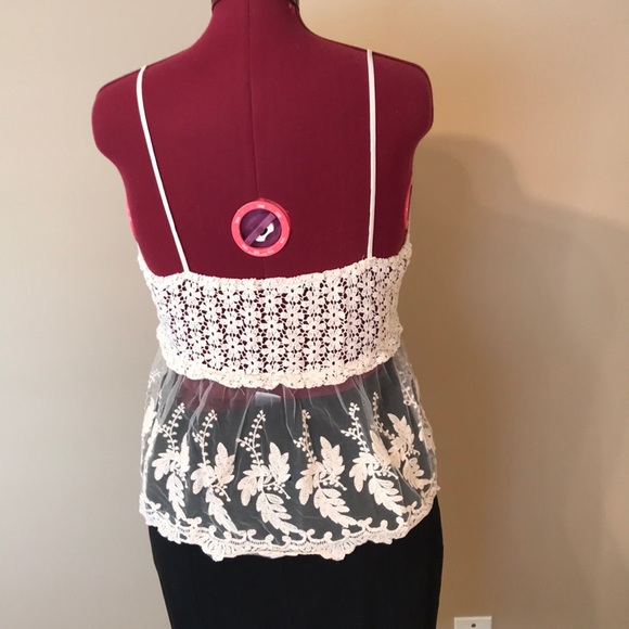 Sheer tank top style blouse - Picture 3 of 3